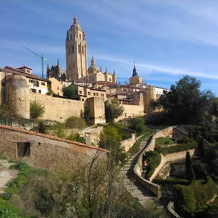 La Casa De Robledo