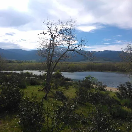 Nyaraló La Casa De Robledo *