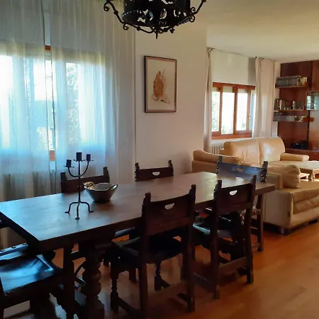 Nyaraló La Casa De Robledo